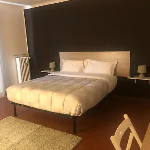 Myroom Sui Portici Bologna